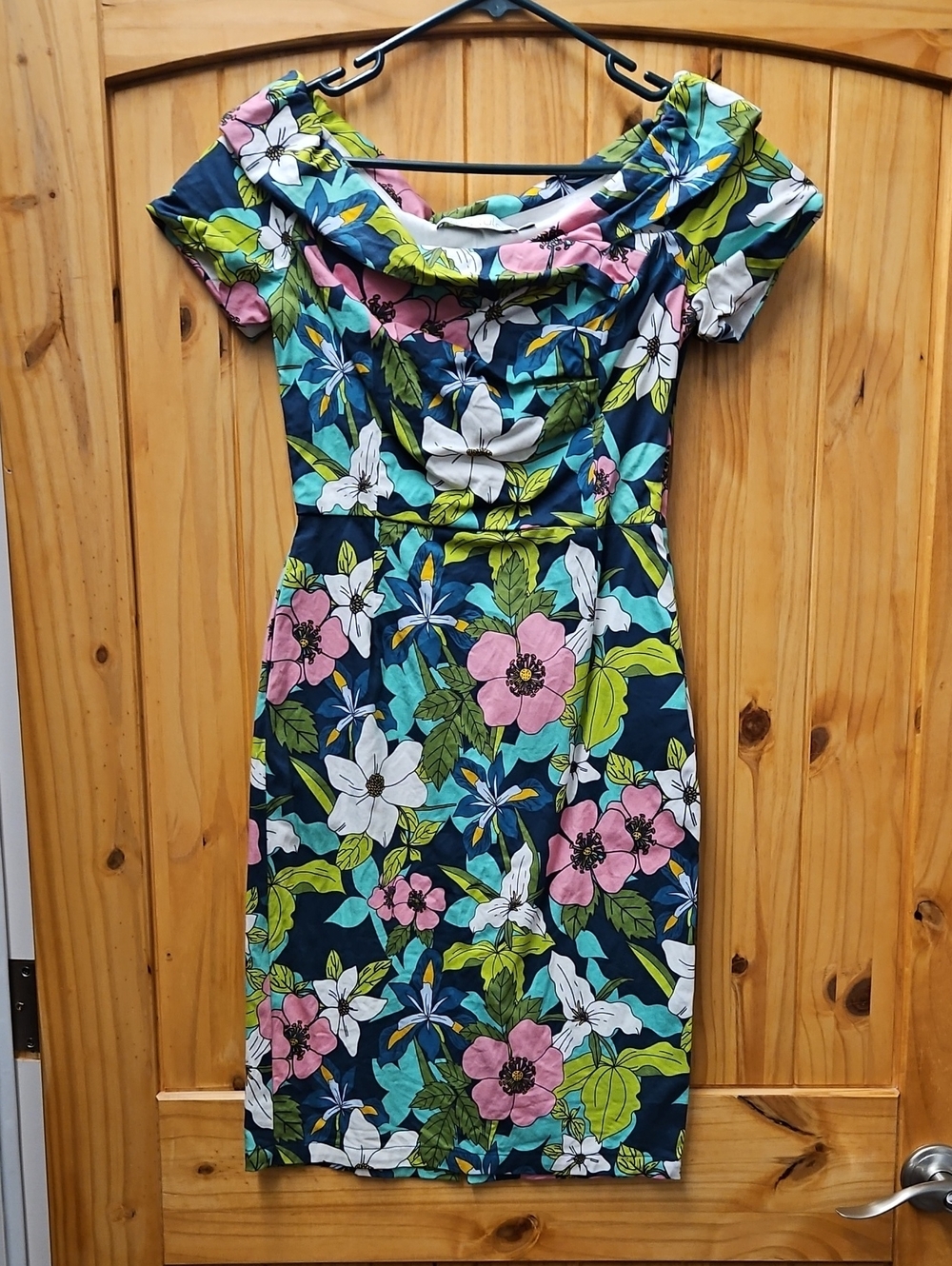 Floral Off-Shoulder Sheath Dress in Navy and Pink